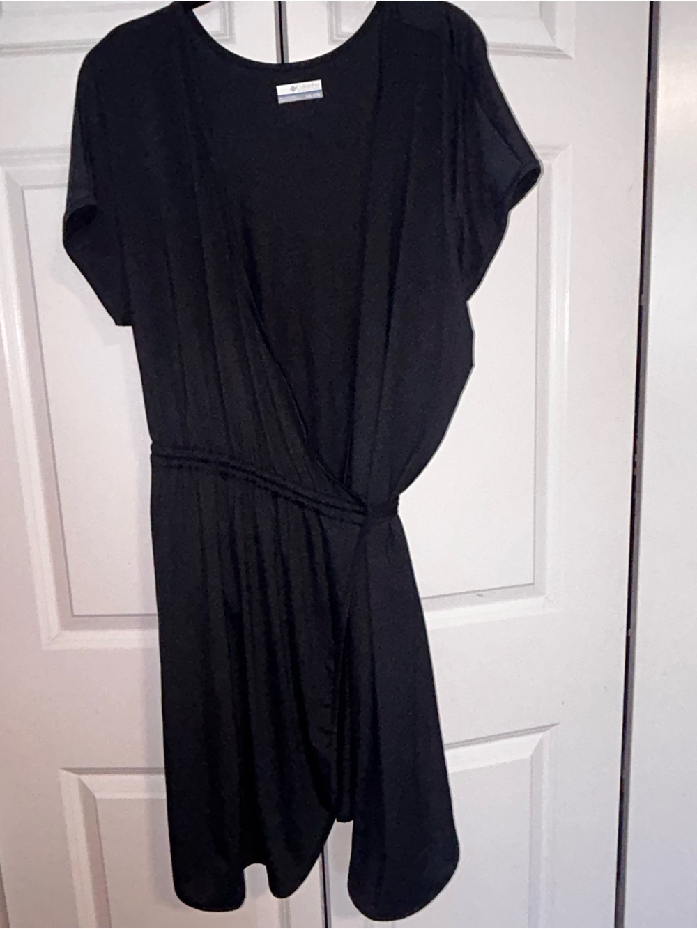 Columbia Black Short-Sleeve Wrap Mini Dress